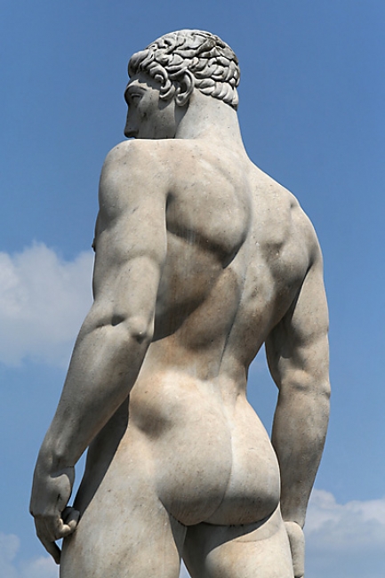 Stadio dei marmi 370